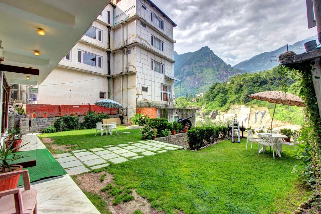 Hotel The Himachal Inn Manāli Екстериор снимка